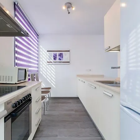 Amarilla Golf Chalet Con Piscina! 度假居 *